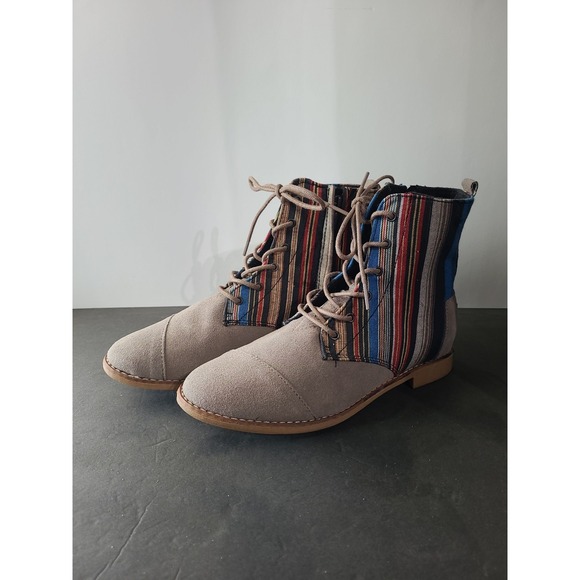TOMS Taupe Suede Alpa Boots (Sz 8) - Picture 1 of 7